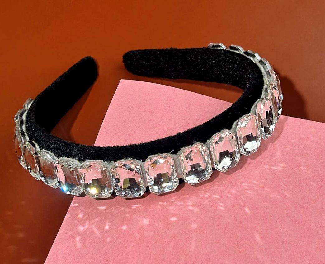 Elegant Sapphire-Cut Crystal Hairband- Hair Band