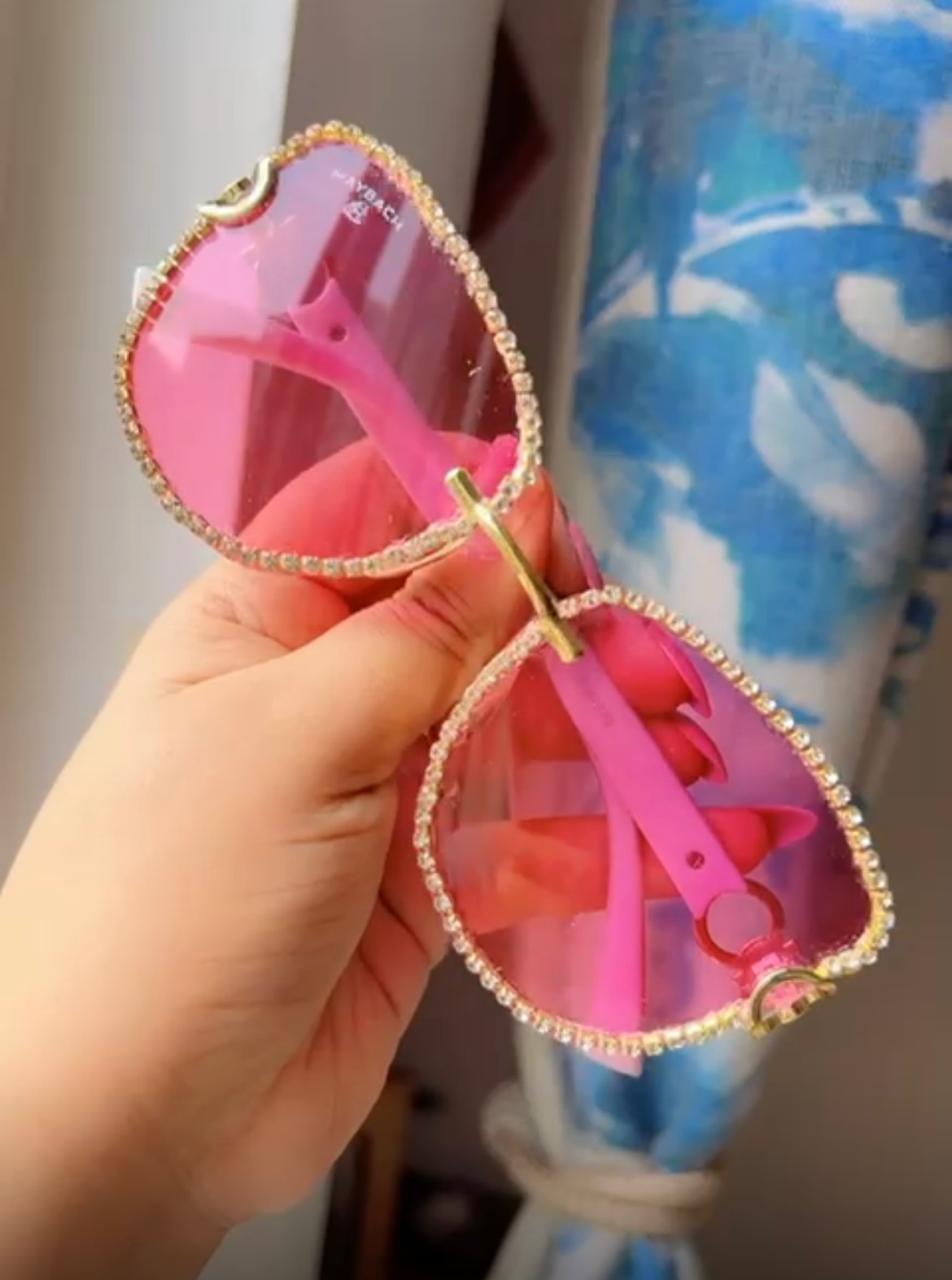 Rosé Radiance Shades - Sunglasses