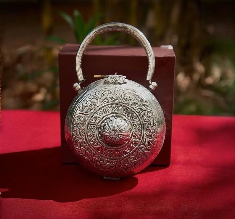 Celestial Round Clutch