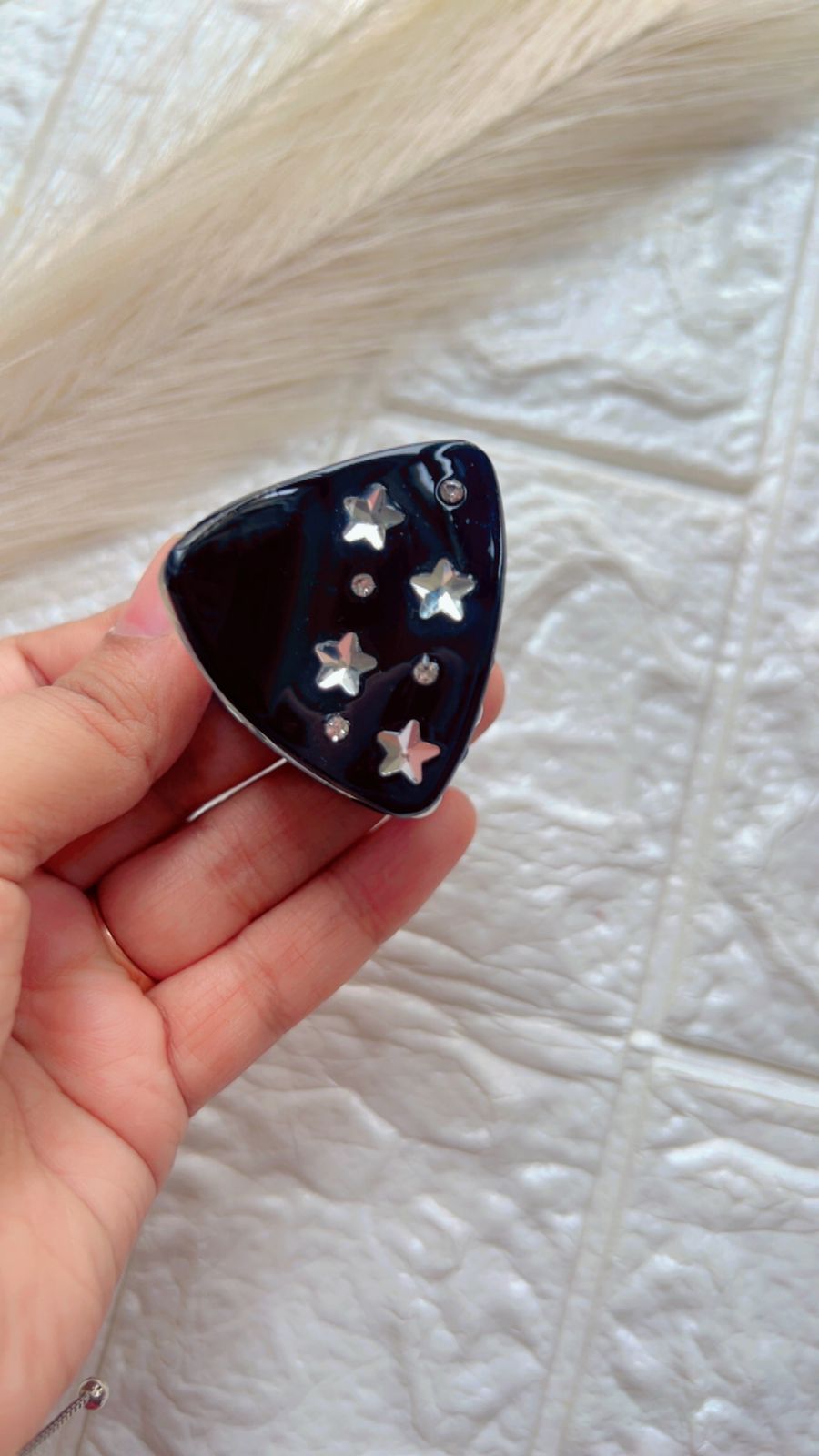 Triangular Korean - Claw Clip